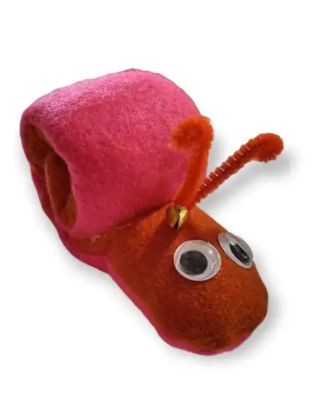 PETSPLAST CARACOL DE TELA VELLON CON CASCABEL LT07