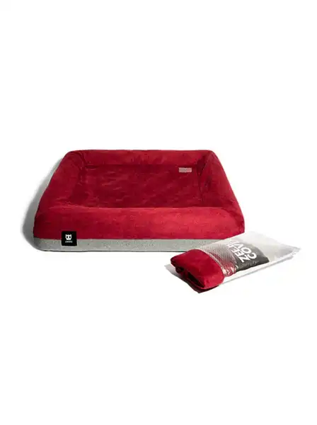 ZEEDOG BURGUNDY/GREY BED COVER LARGE