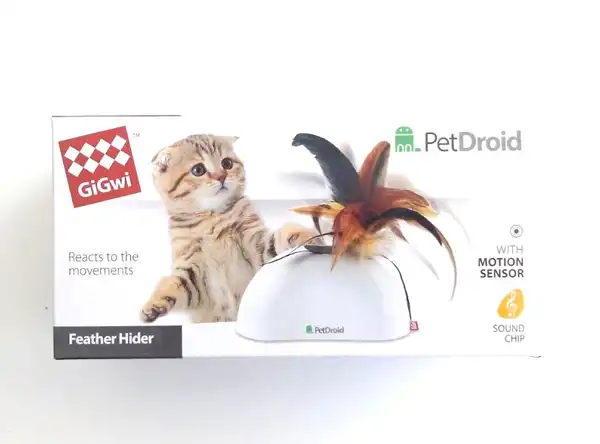GIGWI PET DROID CON SENSOR MOV. PLUMA NAT Y SONIDO 